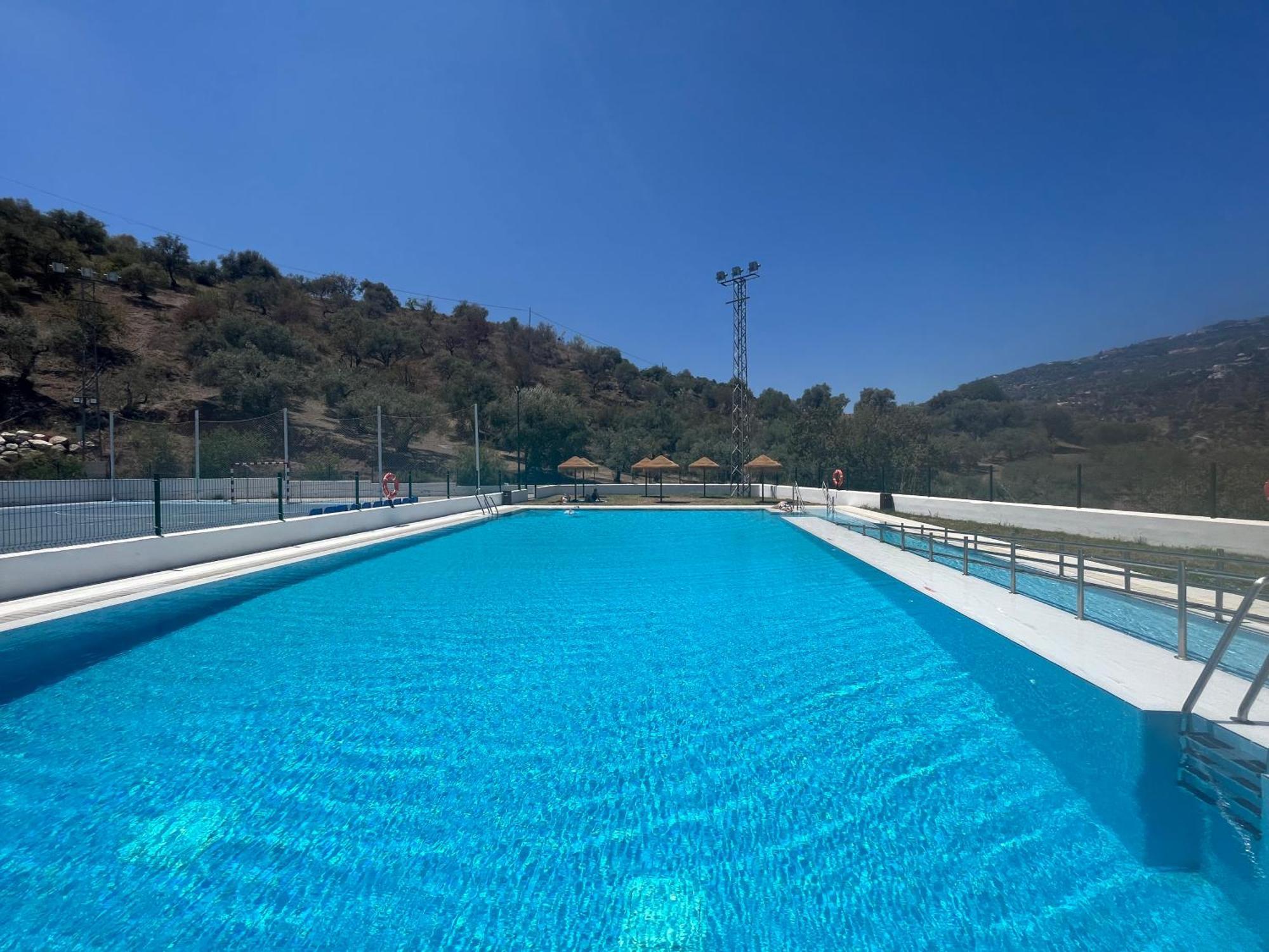 Rooftop Terrace & Panoramic Mountain View'S Villa Cutar Eksteriør billede